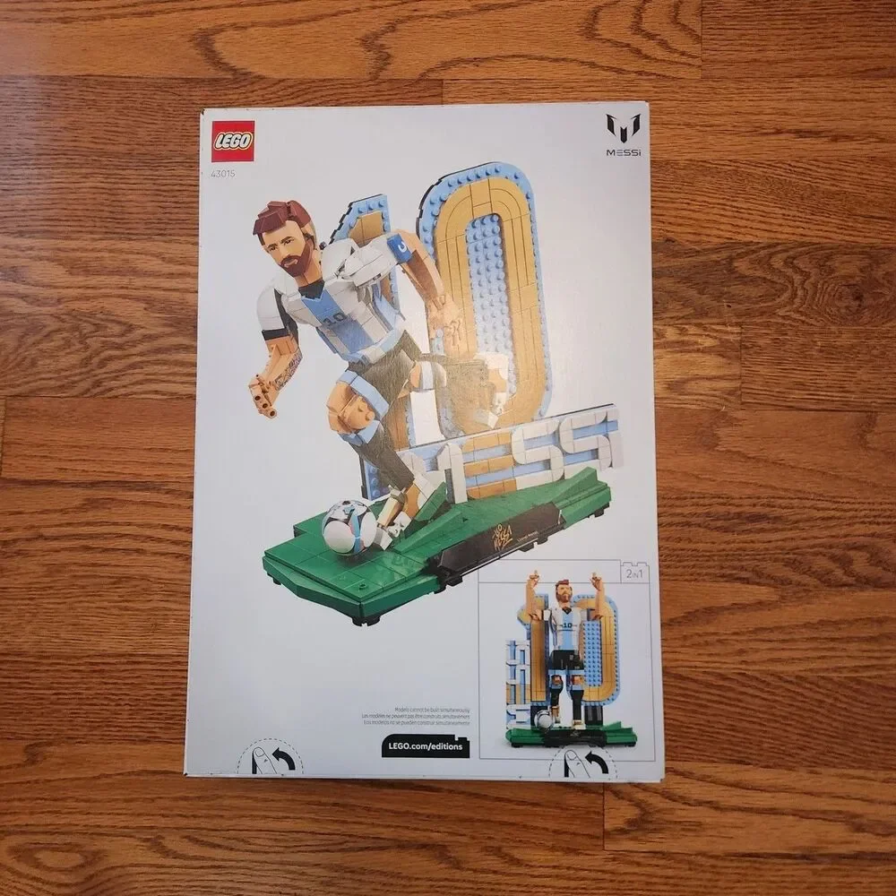 LEGO Editions Lionel Messi - Soccer Legend 43015 World Cup NEW